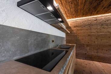 تختخواب و صبحانه Fantastic Chalet