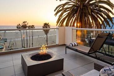هتل La Plage Wellness