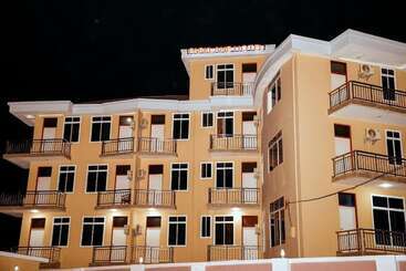 هتل Parklane