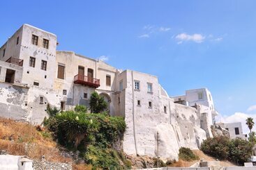Mariet Naxos Elegant Suites