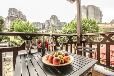 מלון דירות Meteora Heaven And Earth Kastraki   Adults Only