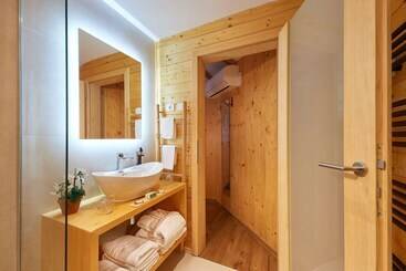 پانسیون Pikol Lake Village Premium Glamping