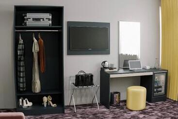 The Place Hotel   Frankfurt City Messe