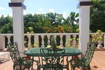 مبيت وإفطار Ocean View Boutique Guesthouse