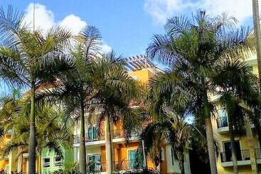 تختخواب و صبحانه Olas De Punta Cana