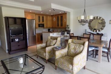 Eaton Residence