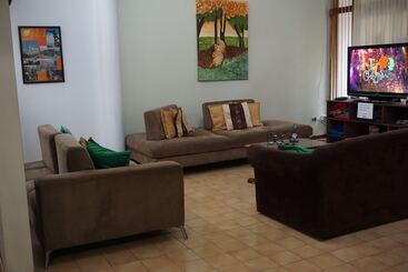 Gaudy´s Eco Hotel Hostel