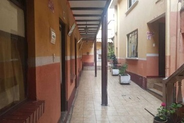 Hostal Toscana