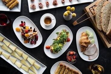 Ac Hotel By Marriott Miami Brickell