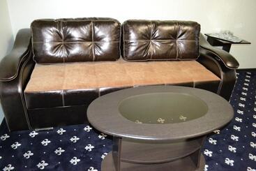 هتل Home