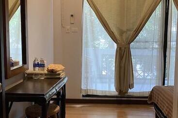 هتل Lamphu House Bangkok