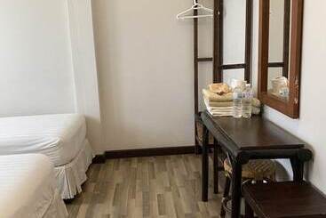 هتل Lamphu House Bangkok