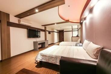 مُتل Gwangju Sangmu Hotel Utopia