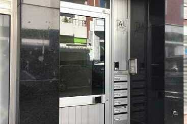 پانسیون Aslep, Private Rooms In A Hostel
