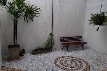 پانسیون Sol Lar Pousada & Hostel