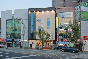 پانسیون Ulsan Dalbit Eunhasu Guest House