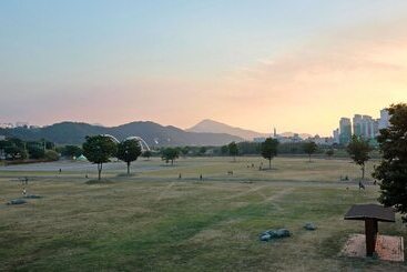 پانسیون Ulsan Dalbit Eunhasu Guest House