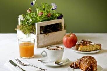 اقامتگاه La Mela Reale B&b