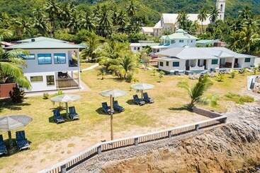 Beach Cottages