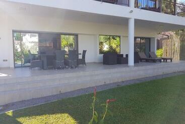 Beach Cottages