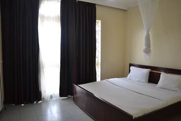 Bid B&b
