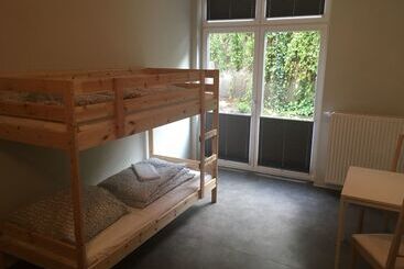 Home Port Hostel