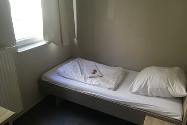 Home Port Hostel