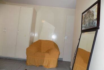 هتل 116 47 Fanaka South Crescent House