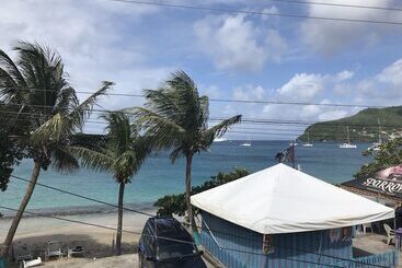 هتل Keegan's Beachside