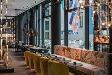 Motel One Berlin Alexanderplatz