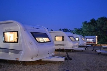 پانسیون Daebudo Caravan Land