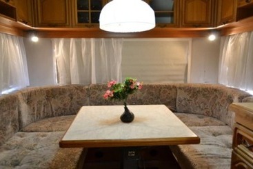 پانسیون Daebudo Caravan Land