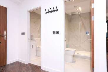 The Bling Hotel By Ustay