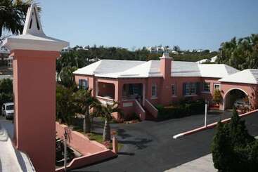 Valley Cottages & Apartments