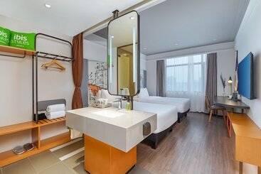 هتل Ibis Styles Suzhou Sports Center