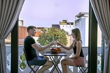 پانسیون Focus Homestay