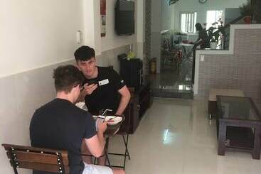 پانسیون Focus Homestay