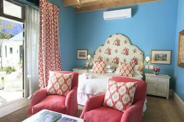 پانسیون La Cotte The Manor House