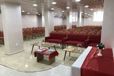 Gungor Omesyus Otel
