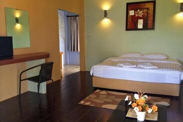 Aneto Valley Resort
