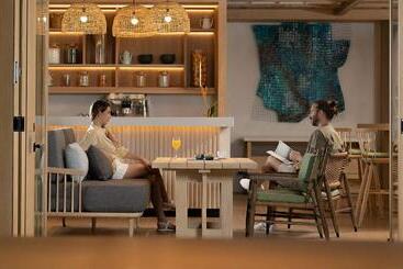 هتل Holiday Inn Resort Samui Bophut Beach, An Ihg