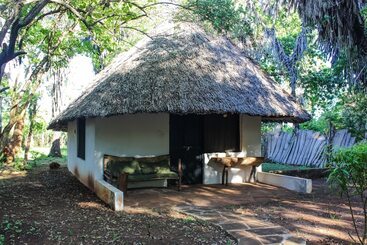 هتل Mikoko Cove Ecolodge