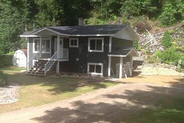 هتل Stoneshire Guesthouse