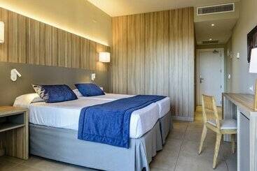 هتل Estival Park Almaris