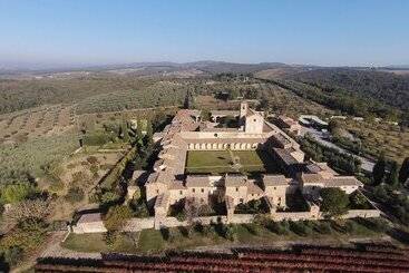 تختخواب و صبحانه Certosa Di Pontignano Residenza D'epoca