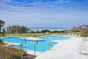 Casas Del Mar Boutique