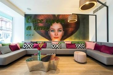 Ambassador Hotel Frankfurt