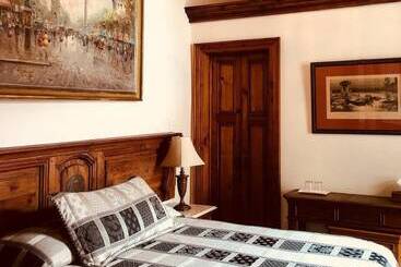 هتل Casa Eugenia