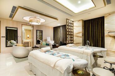 هتل City Of Dreams   Nüwa Manila