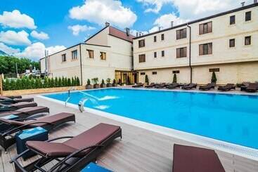 هتل Hayat Spa